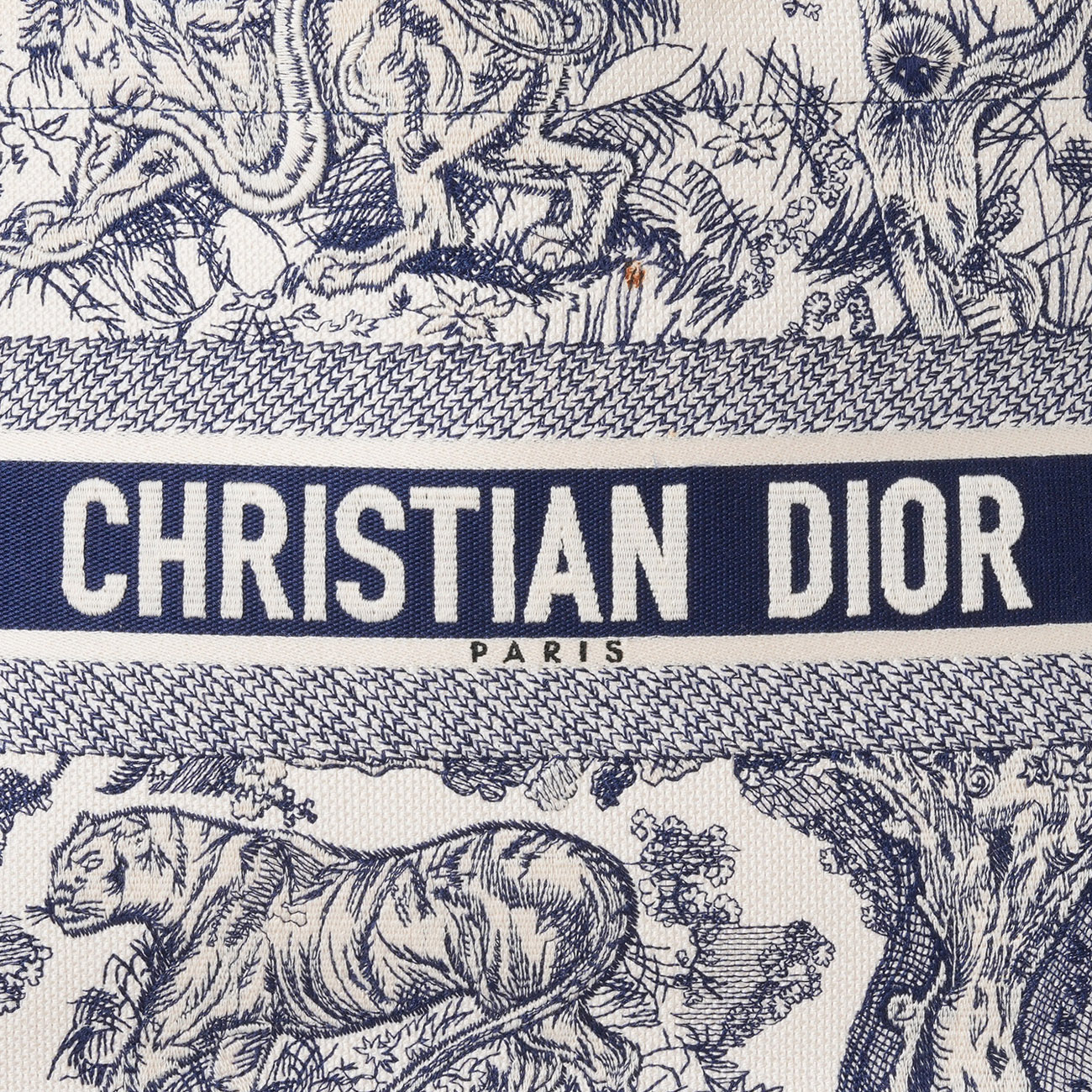 CHRISTIAN DIOR(USED)디올 뜨왈 드 주이 북토트 36